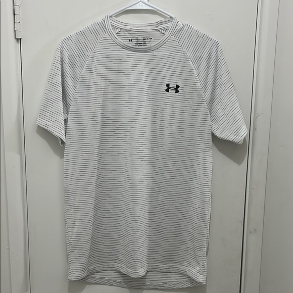 Under Armour Men's White Striped Shirt - Picture 1 of 3